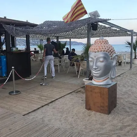 Charme Et Simplicite De Ce Nouveau Bien Nyaraló